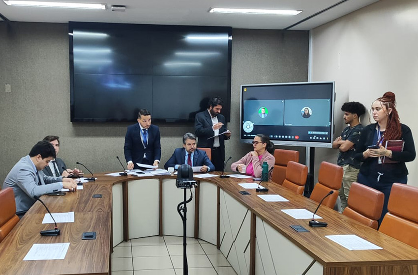  CCJ da Câmara de Goiânia rejeita veto do executivo à emenda e avança para pagamento do retroativo da data-base de 2023
