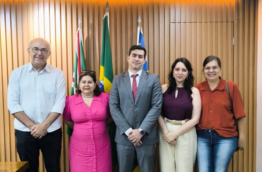  Após cobranças do Sindsaúde, governo promete inclusão de servidores no novo plano de carreira da SES