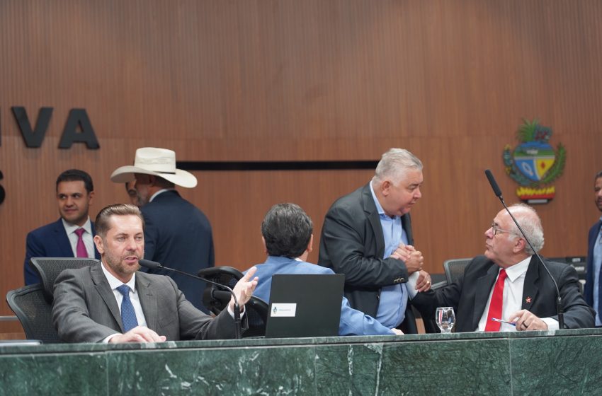  Data-base dos servidores estaduais é aprovada na Alego