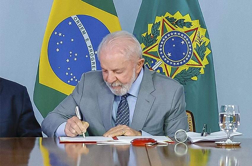  Nova lei autoriza pagamento retroativo aos servidores de benefícios suspensos na pandemia