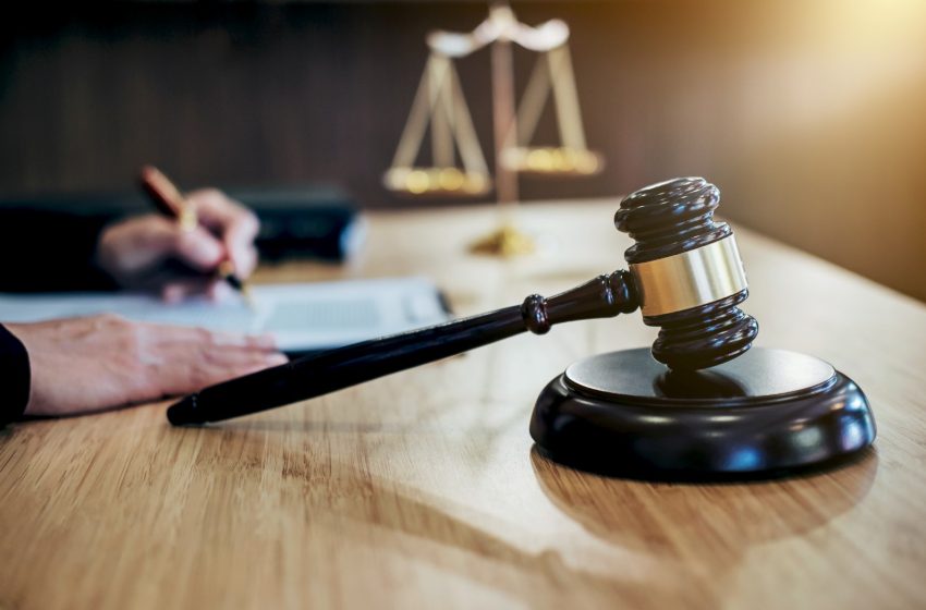  Sindsaúde garante na Justiça retroativo do quinquênio e insalubridade para trabalhadores(as) de Divinópolis de Goiás