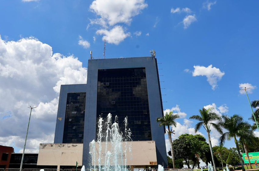  Estudo do Dieese aponta que prefeitura tem margem para aplicação correta da data-base
