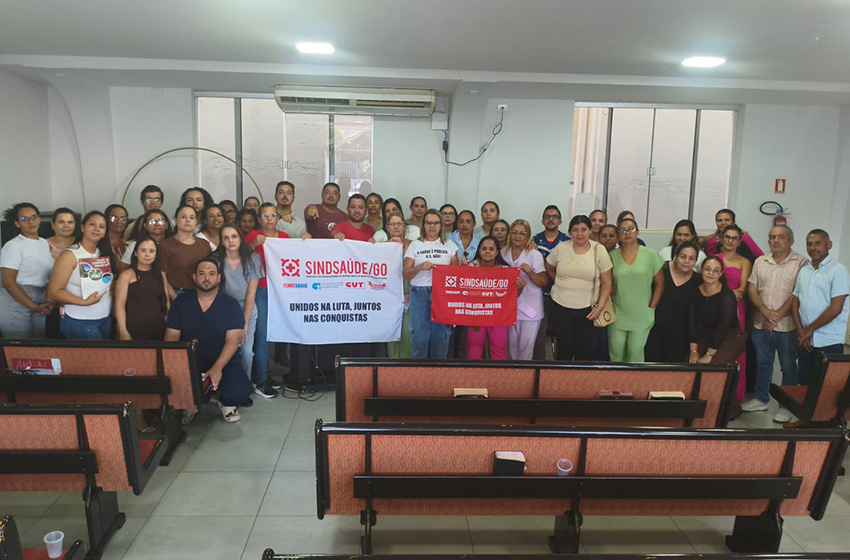  Sindsaúde realiza Assembleia com trabalhadores(as) da saúde de São Miguel do Araguaia que cobram pagamento de salários atrasados