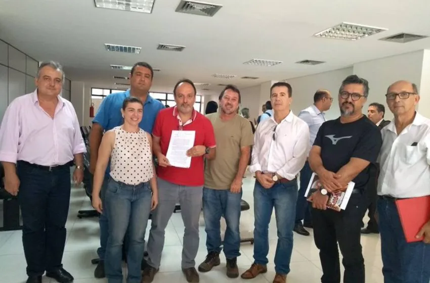  Sindicatos apontam divergências na proposta de reestruturação da previdência de Goiânia