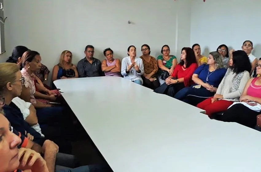  Servidores e usuários se mobilizam contra possível fechamento do Centro de Referência em DST,s de Goiânia