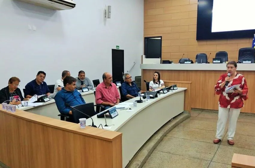  Rio Verde: Sindsaúde participa de audiência pública e alerta que mudança no plano de carreira traz prejuízos para servidores