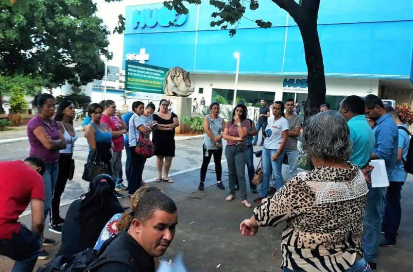  Por salário, trabalhadores terceirizados do Hugo agendam nova mobilização