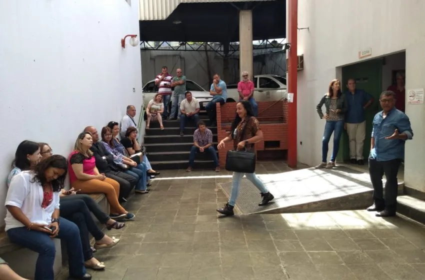  Sindicato reúne com servidores da Vigilância Sanitária de Goiânia