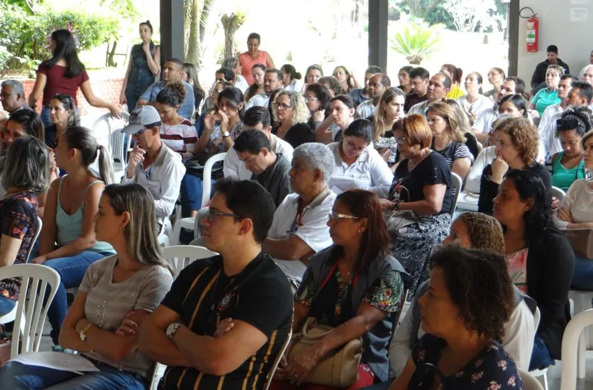  Sindsaúde intensifica luta pela valorização salarial dos servidores de Aparecida de Goiânia