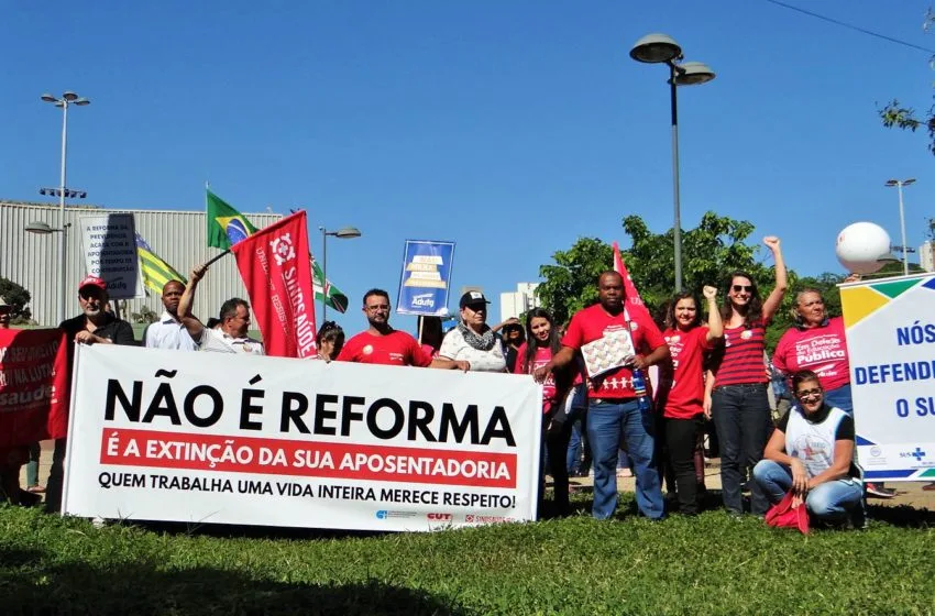  Greve Geral: Sindsaúde participa da mobilização nacional em defesa da aposentadoria