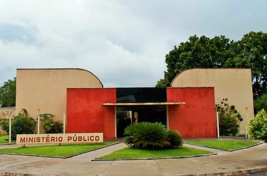  MP firma TAC com prefeitura de Goiatuba para realização de concurso público