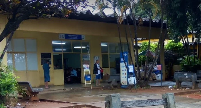  Trabalhadores da saúde realizam protesto no Cais Nova Era nesta quinta (20)