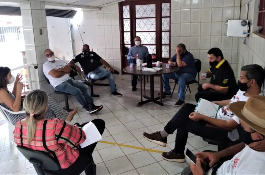  Entidades se unem para assegurar direitos a servidores de Aparecida de Goiânia e cobram audiência com Mendanha