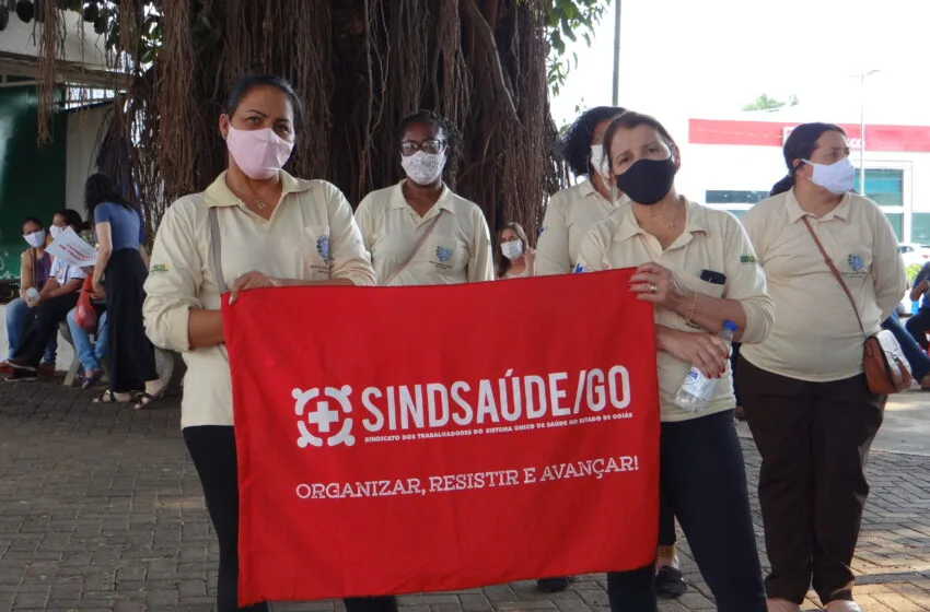  Agentes de Anápolis se reúnem para denunciar a gestão municipal ao MP