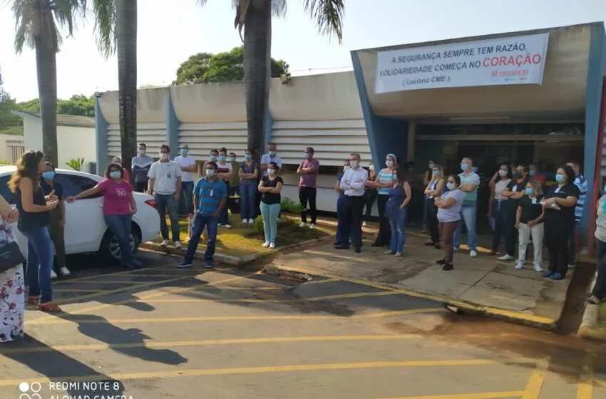  Sindsaúde participa da abertura da 14ª SIPAT do Lacen-Go