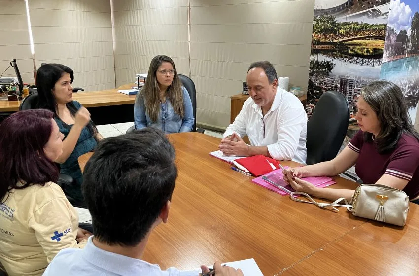  Em Anápolis, Sindsaúde cobra cumprimento de direitos trabalhistas