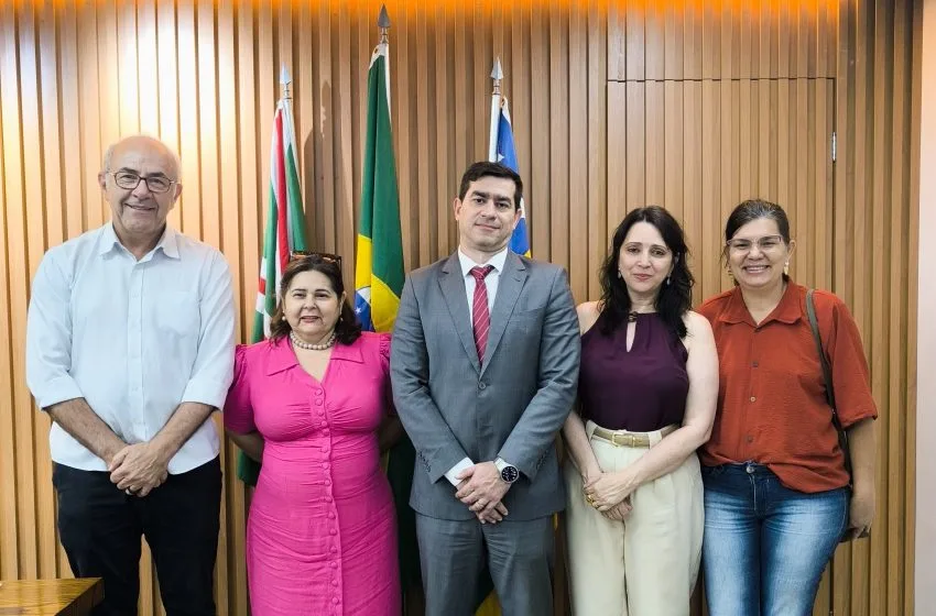  Após cobranças do Sindsaúde, governo promete inclusão de servidores no novo plano de carreira da SES